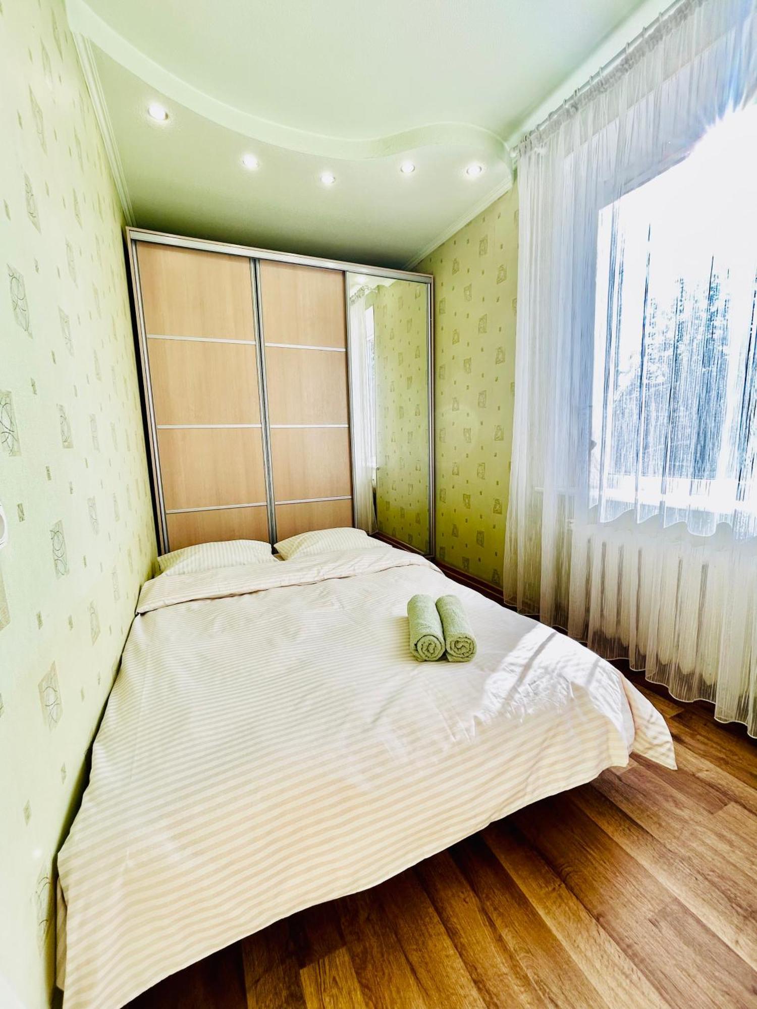 Kholodnaya Gora Apartment Kharkiv Bagian luar foto